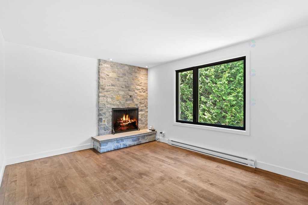 









76


465e Avenue

,
Saint-Hippolyte,




QC
J8A3E5


