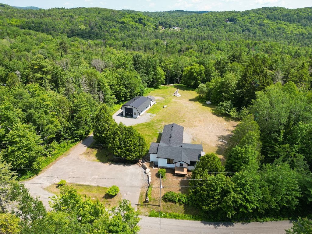 









76


465e Avenue

,
Saint-Hippolyte,




QC
J8A3E5

