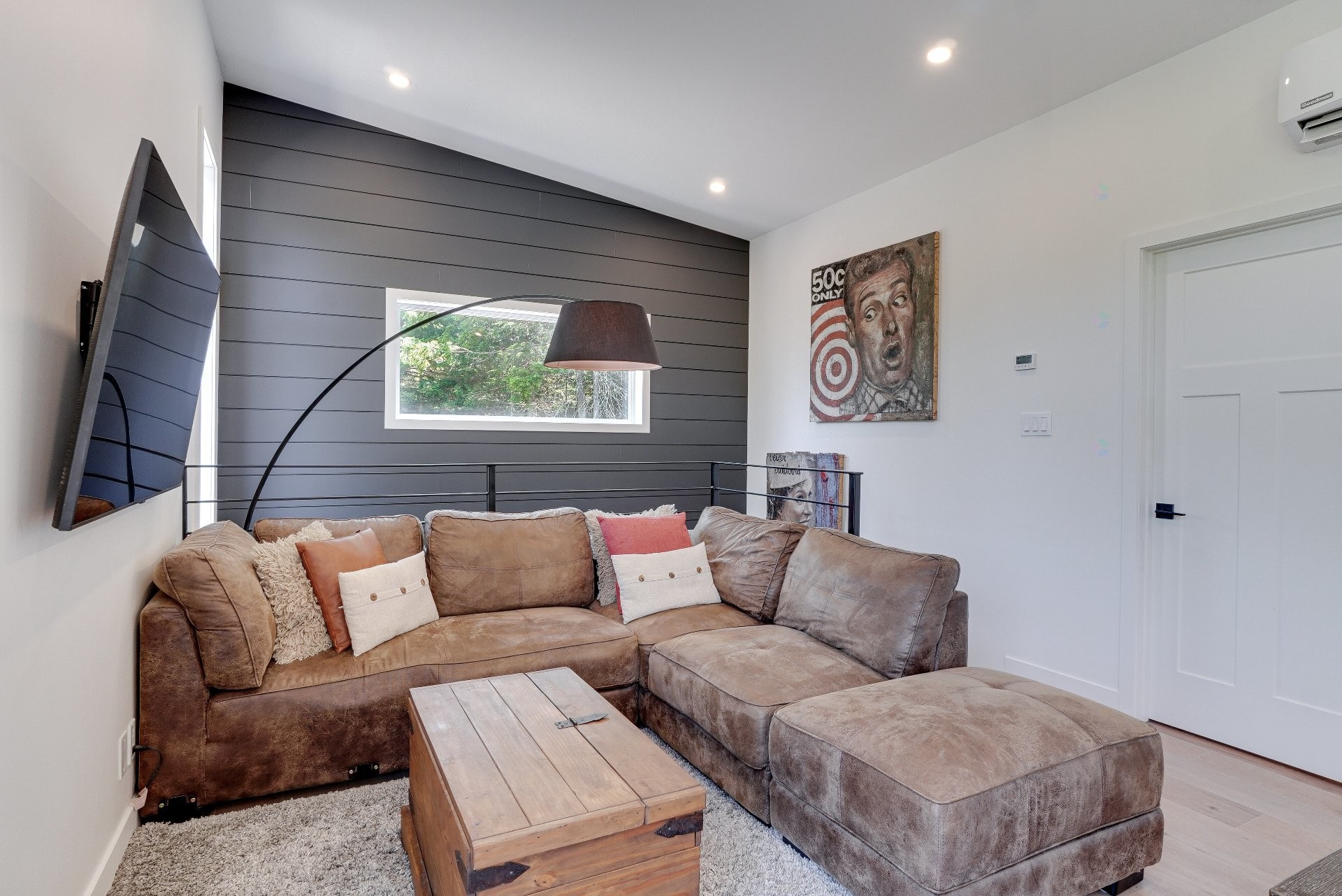 









219


Rue Gérard-Denis

,
Sainte-Marguerite-du-Lac-Masson,




QC
J0T1L0

