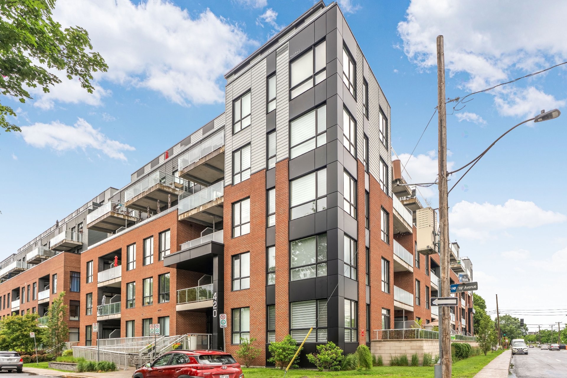 









420


19e Avenue

, 304,
Montréal (Lachine),




QC
H8S3S2

