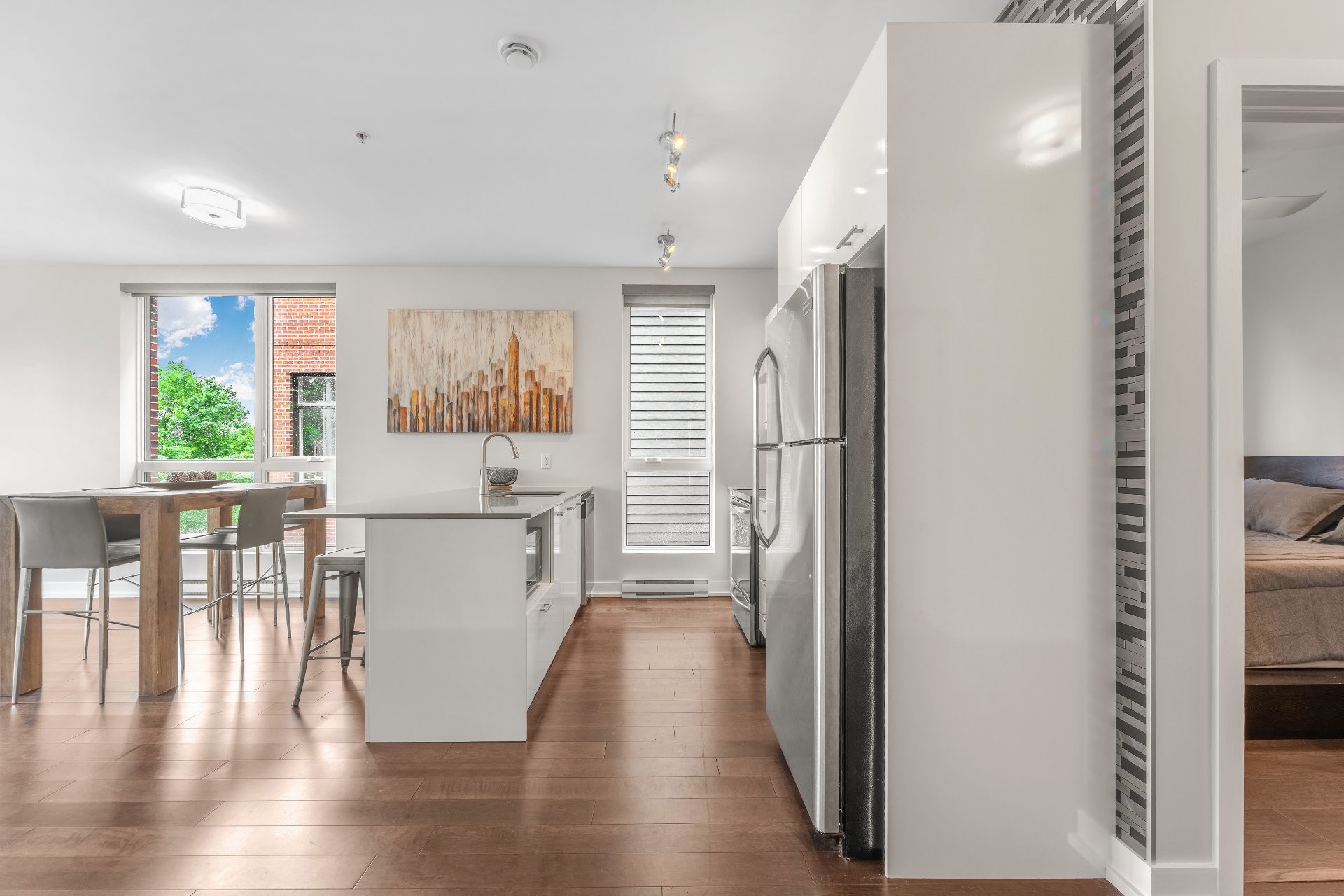 









420


19e Avenue

, 304,
Montréal (Lachine),




QC
H8S3S2

