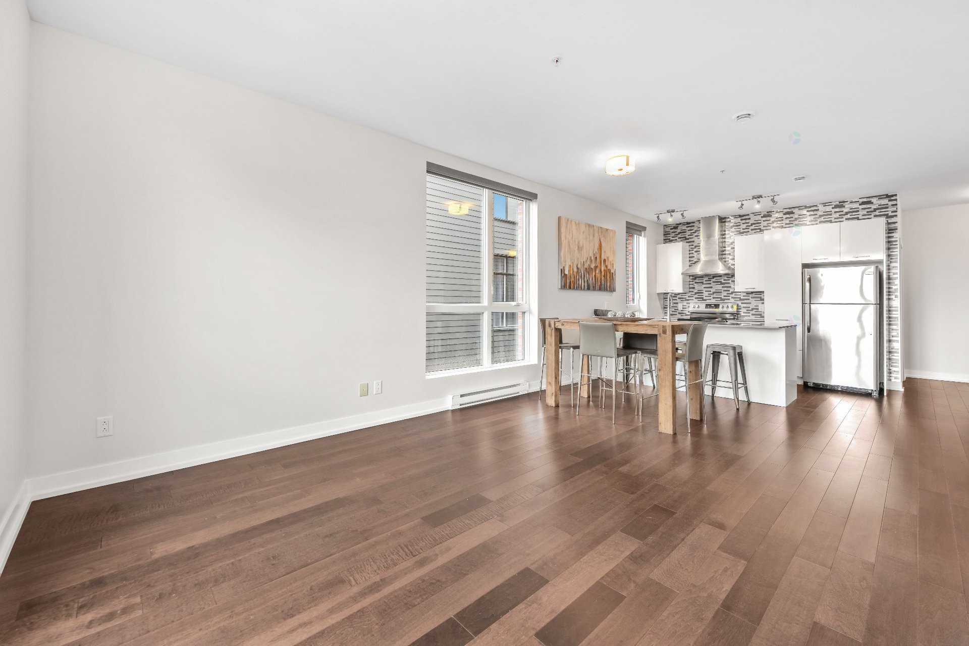 









420


19e Avenue

, 304,
Montréal (Lachine),




QC
H8S3S2

