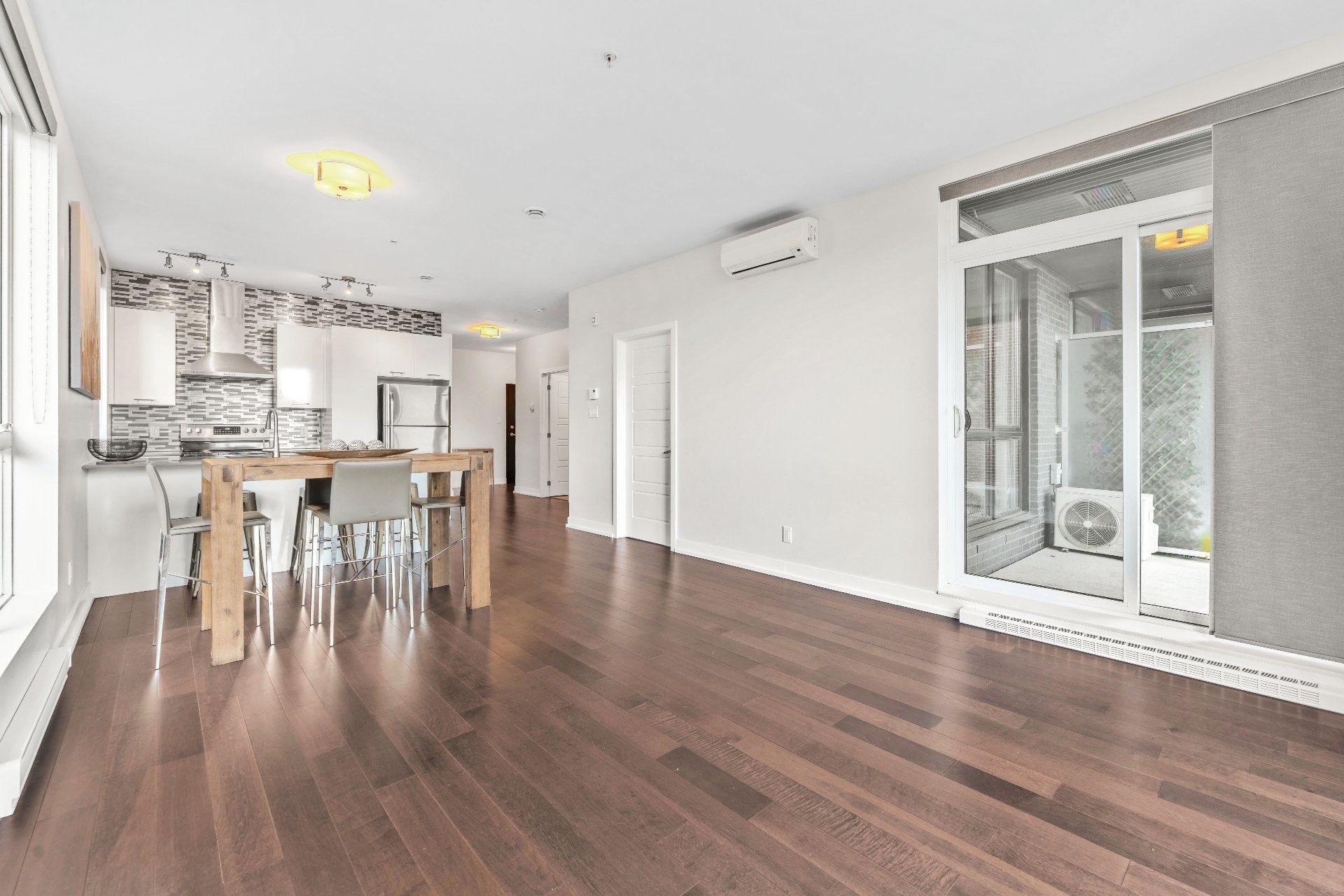 









420


19e Avenue

, 304,
Montréal (Lachine),




QC
H8S3S2

