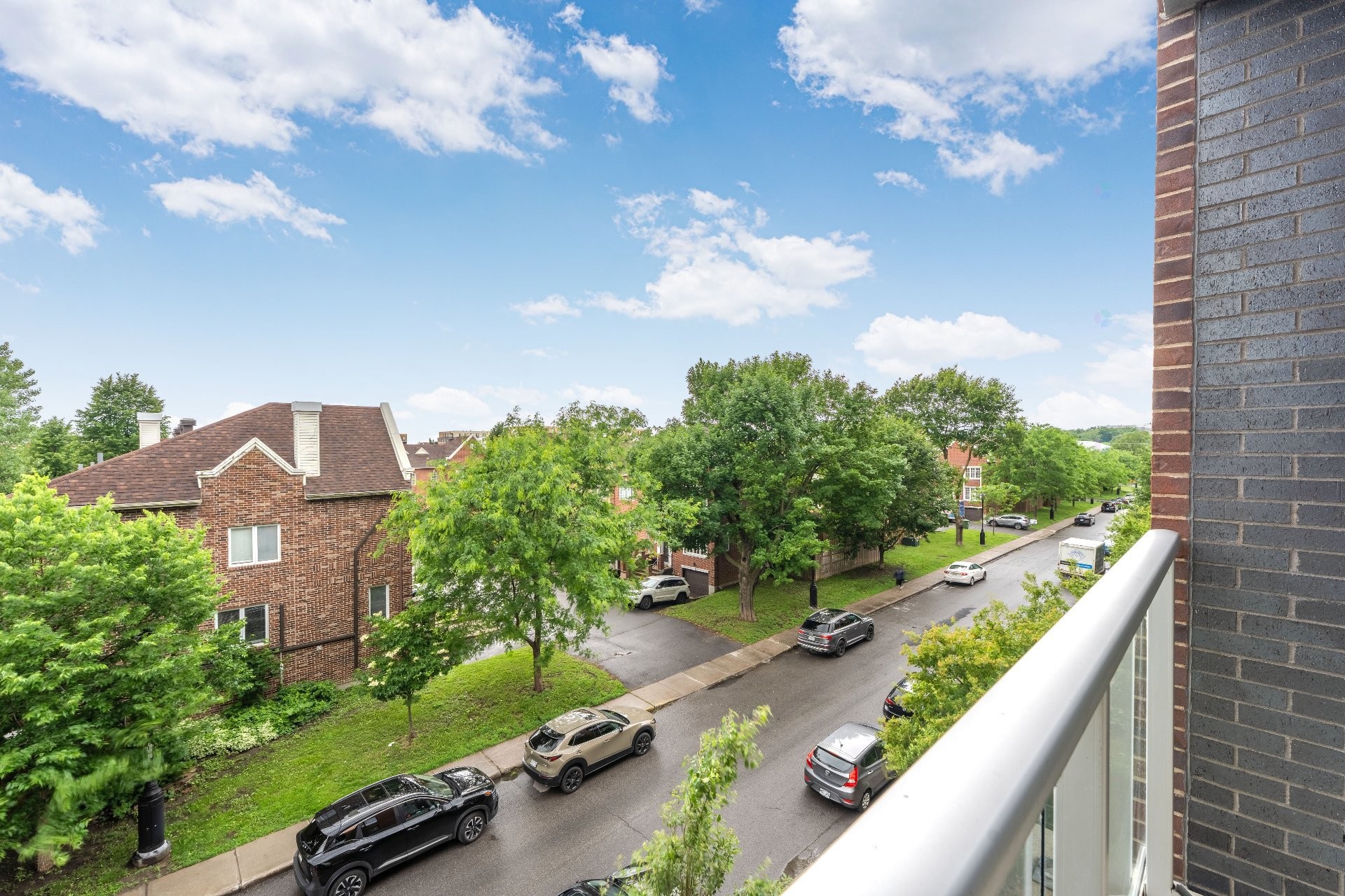 









420


19e Avenue

, 304,
Montréal (Lachine),




QC
H8S3S2

