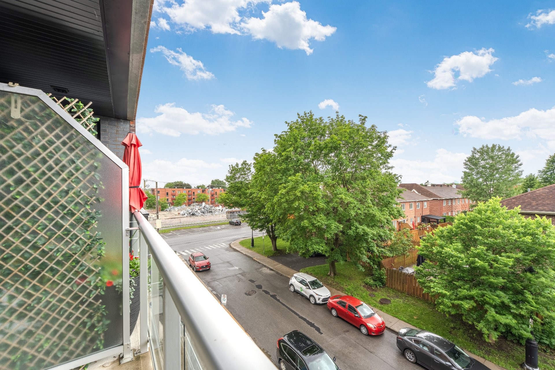 









420


19e Avenue

, 304,
Montréal (Lachine),




QC
H8S3S2

