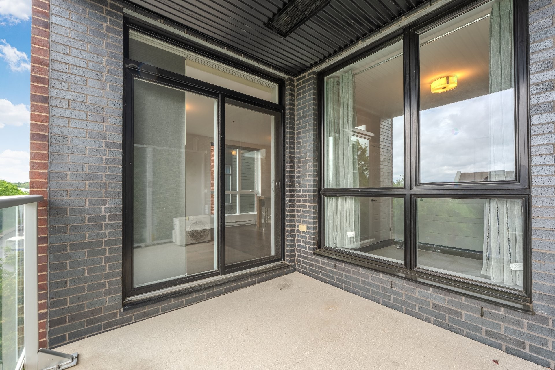 









420


19e Avenue

, 304,
Montréal (Lachine),




QC
H8S3S2

