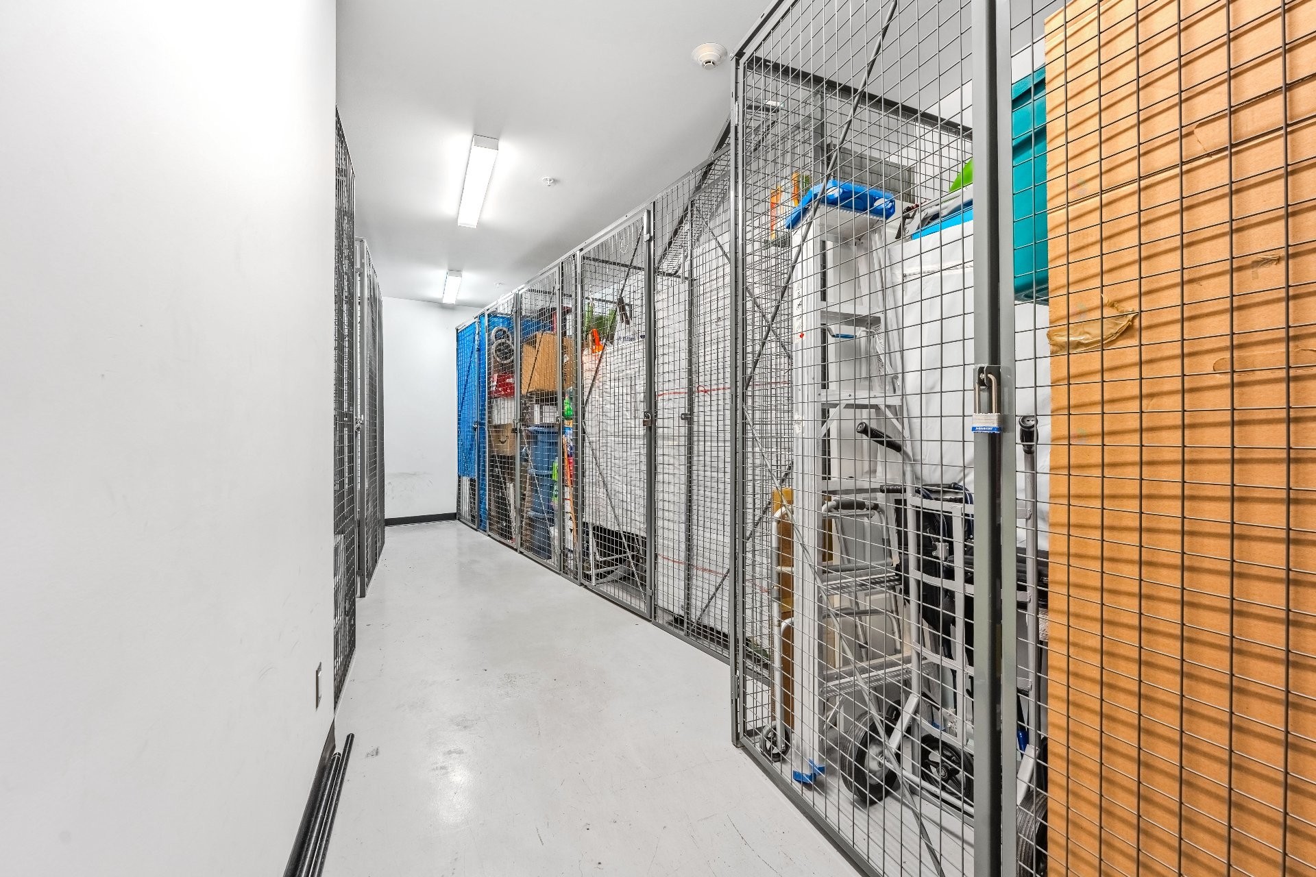 









420


19e Avenue

, 304,
Montréal (Lachine),




QC
H8S3S2

