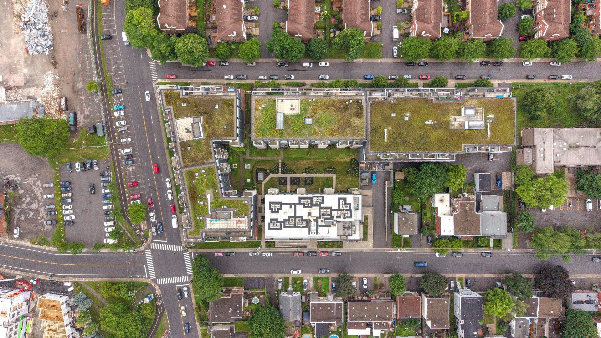 









420


19e Avenue

, 304,
Montréal (Lachine),




QC
H8S3S2

