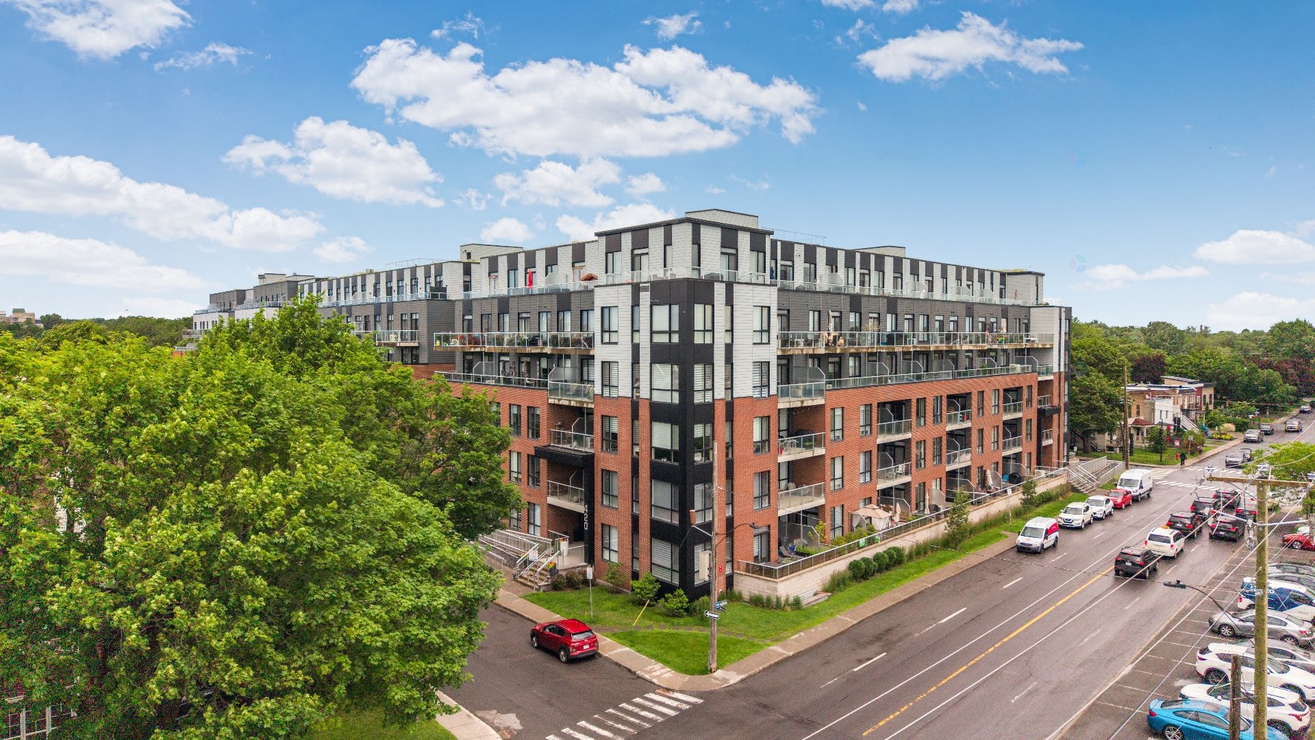 









420


19e Avenue

, 304,
Montréal (Lachine),




QC
H8S3S2

