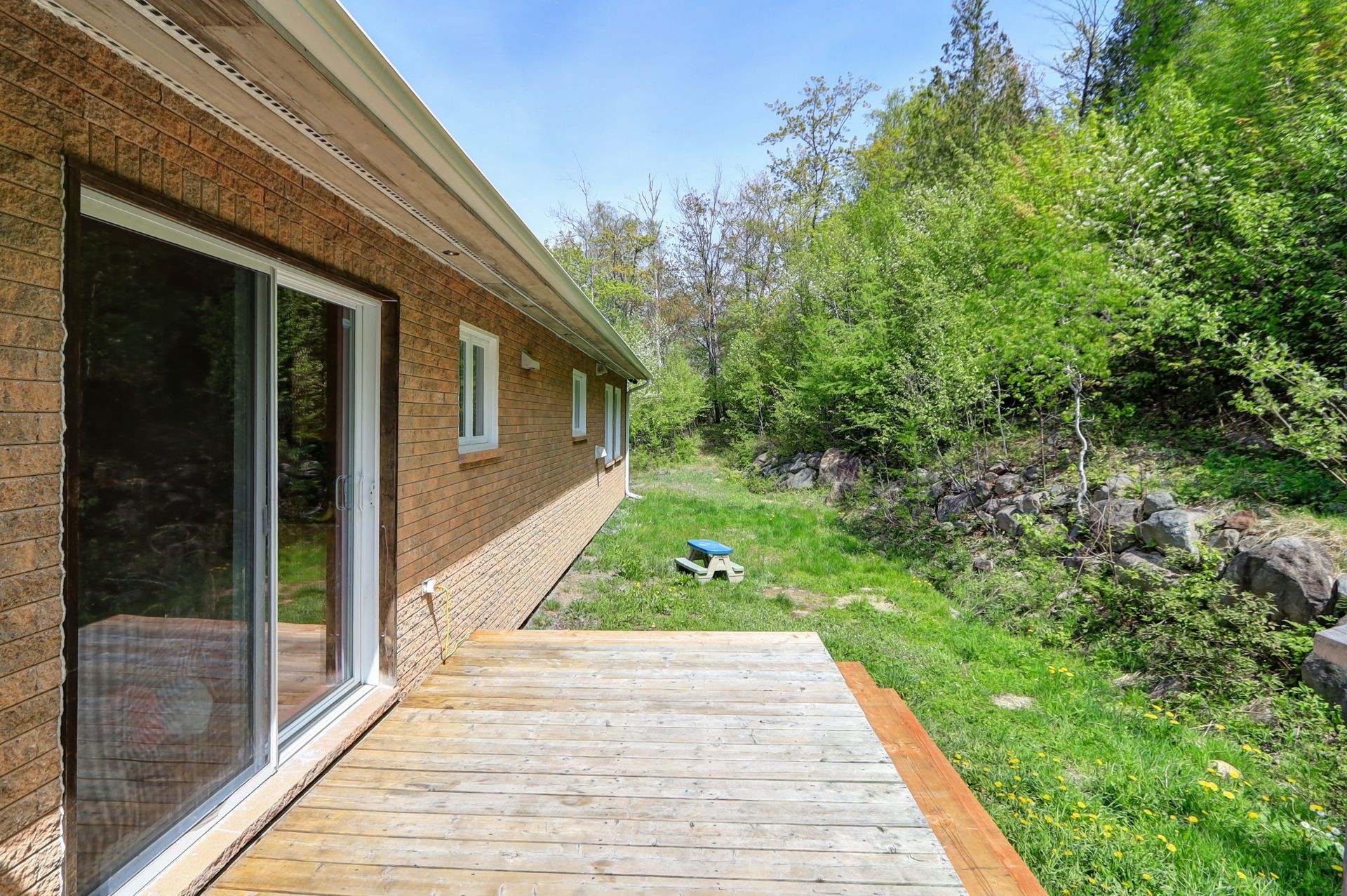 









2120Z


Ch. du Golf

,
Sainte-Lucie-des-Laurentides,







QC
J0T2J0

