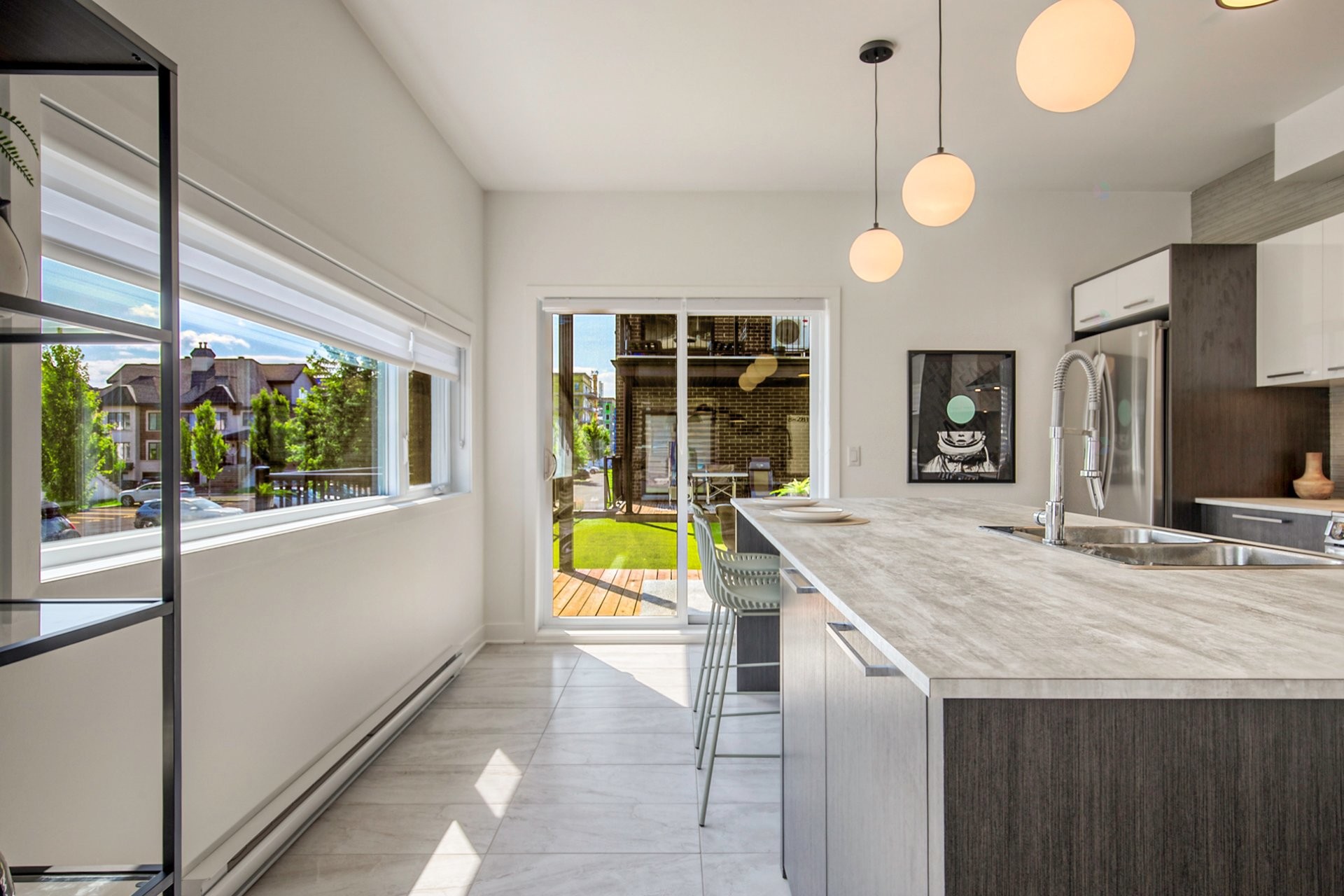 









281


Rue Prévert

, 8,
Saint-Basile-le-Grand,




QC
J3N1E8

