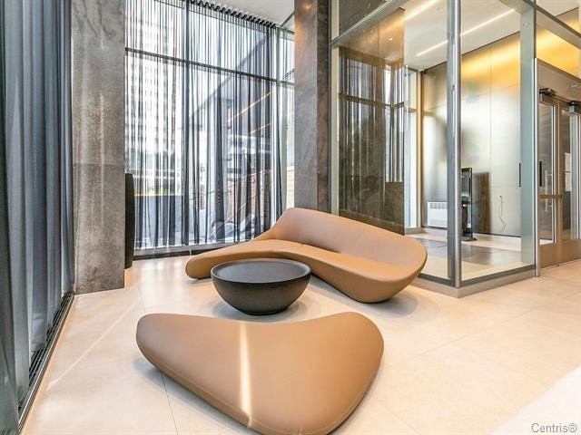 









1500


Boul. René-Lévesque O.

, 1701,
Montréal (Ville-Marie),




QC
H3G2H1

