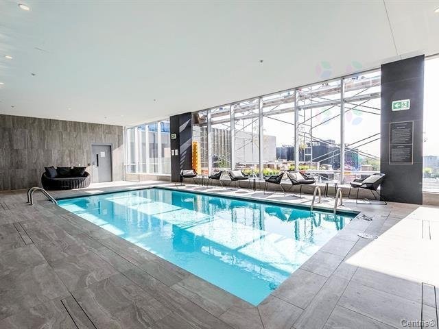 









1500


Boul. René-Lévesque O.

, 1701,
Montréal (Ville-Marie),




QC
H3G2H1

