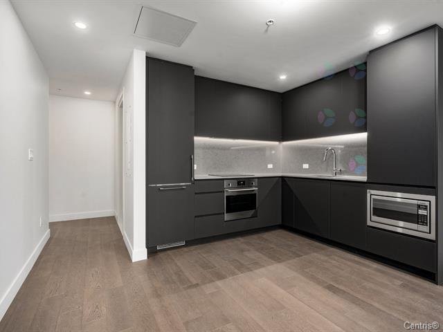 









1500


Boul. René-Lévesque O.

, 1701,
Montréal (Ville-Marie),




QC
H3G2H1

