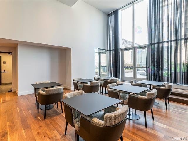 









1500


Boul. René-Lévesque O.

, 1701,
Montréal (Ville-Marie),




QC
H3G2H1

