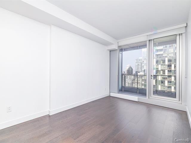 









1500


Boul. René-Lévesque O.

, 1701,
Montréal (Ville-Marie),




QC
H3G2H1

