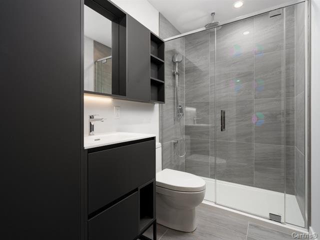 









1500


Boul. René-Lévesque O.

, 1701,
Montréal (Ville-Marie),




QC
H3G2H1

