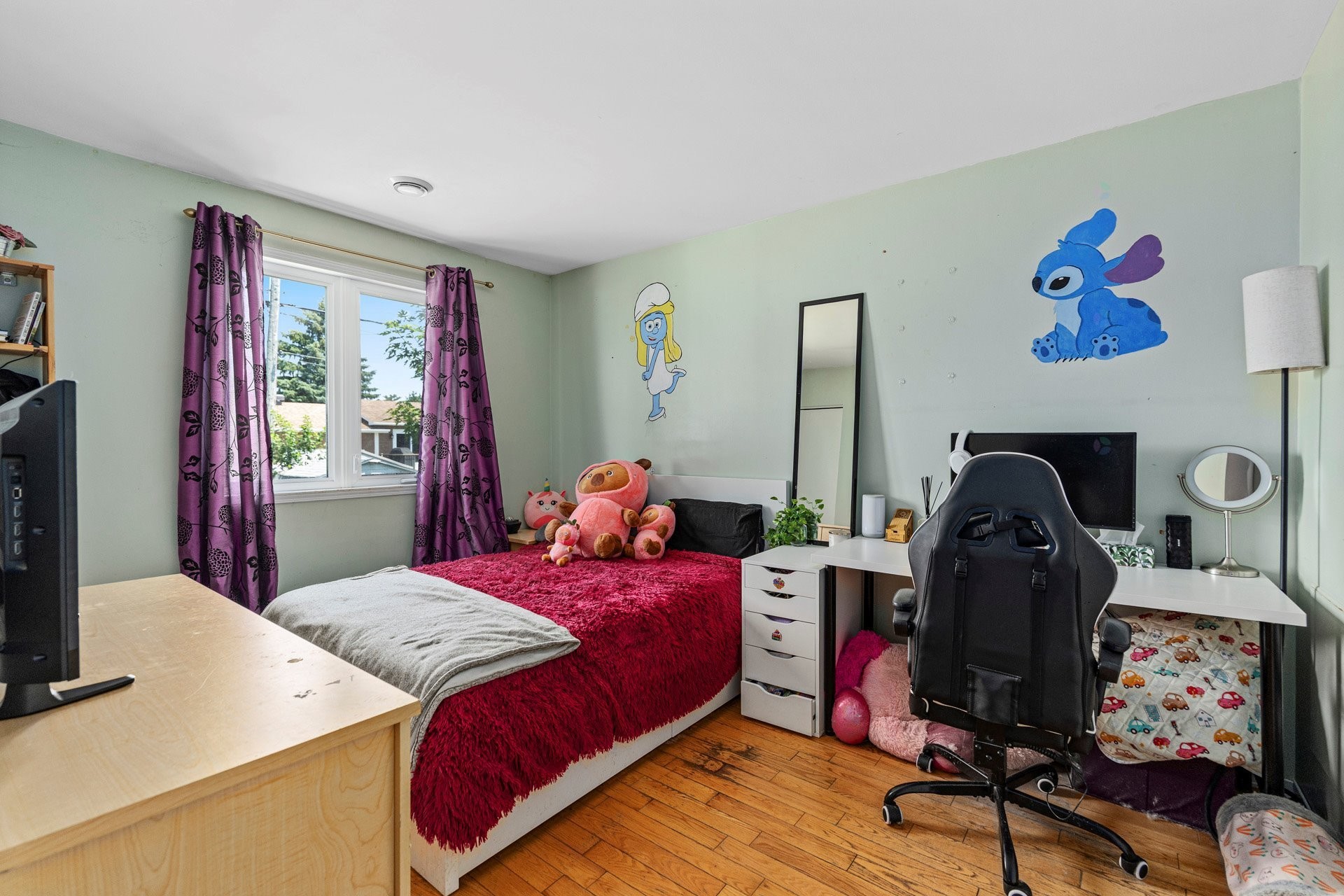 









62


Rue Évangéline

,
Vaudreuil-Dorion,




QC
J7V8A8


