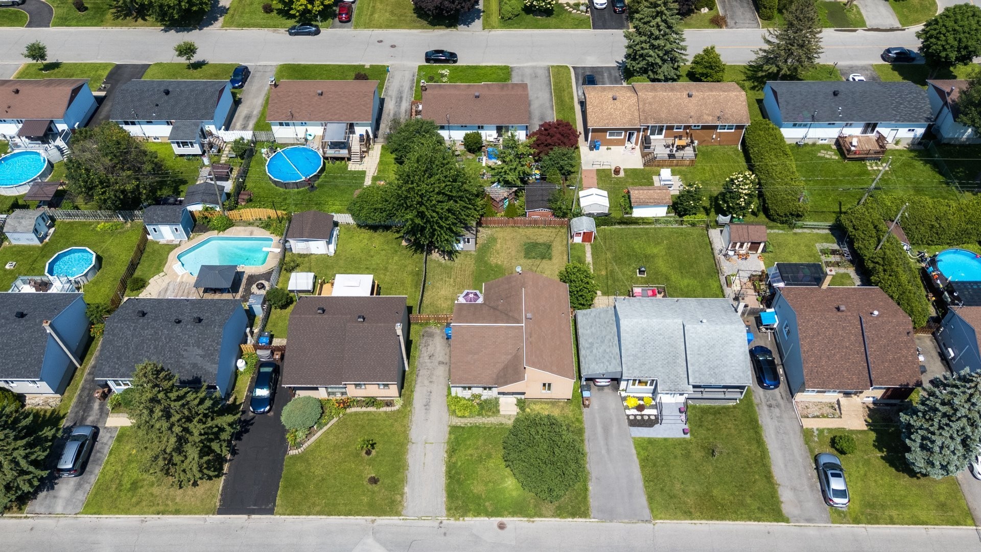 









62


Rue Évangéline

,
Vaudreuil-Dorion,




QC
J7V8A8

