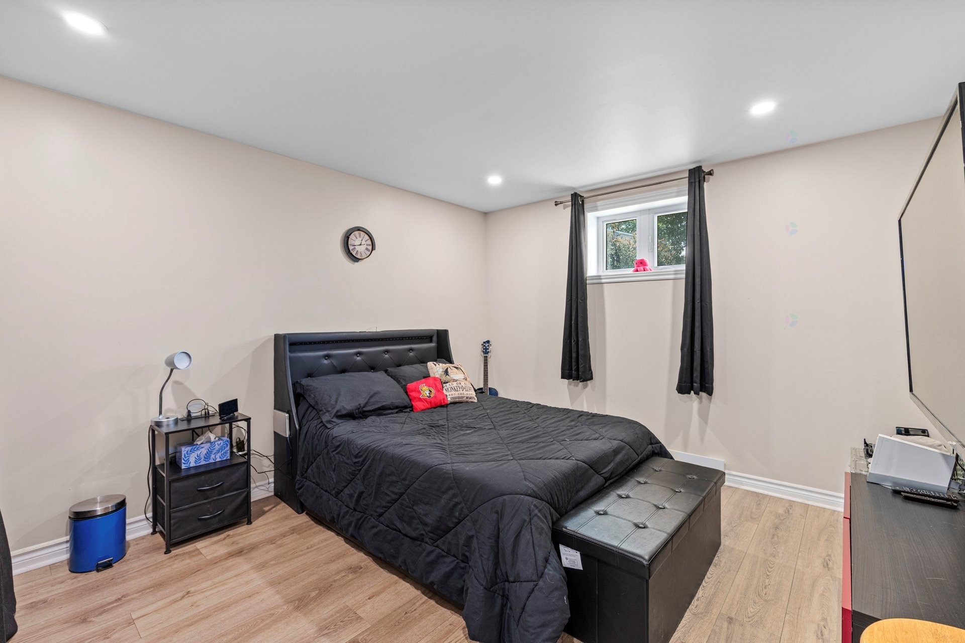 









62


Rue Évangéline

,
Vaudreuil-Dorion,




QC
J7V8A8

