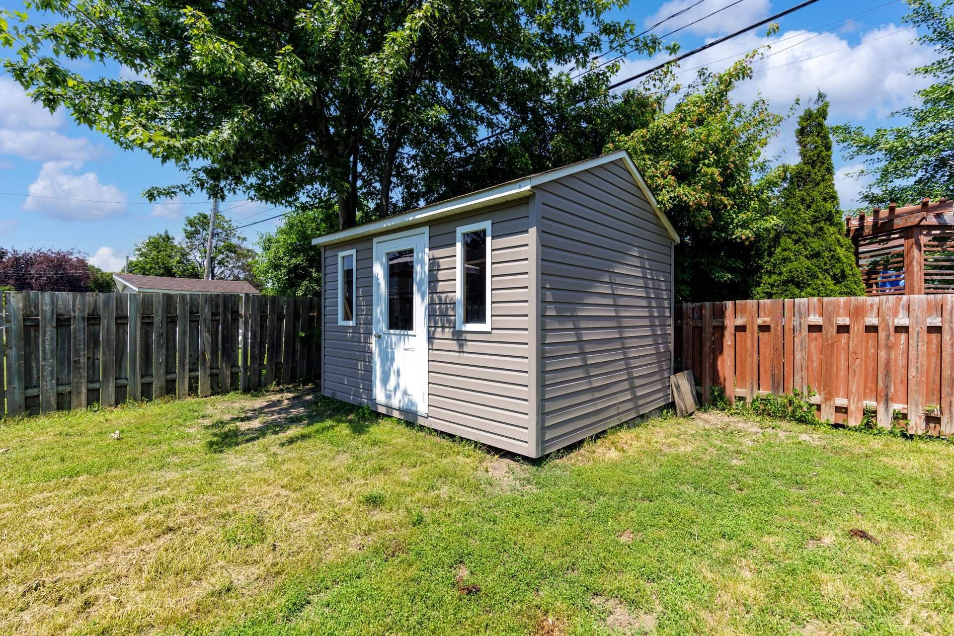









62


Rue Évangéline

,
Vaudreuil-Dorion,




QC
J7V8A8

