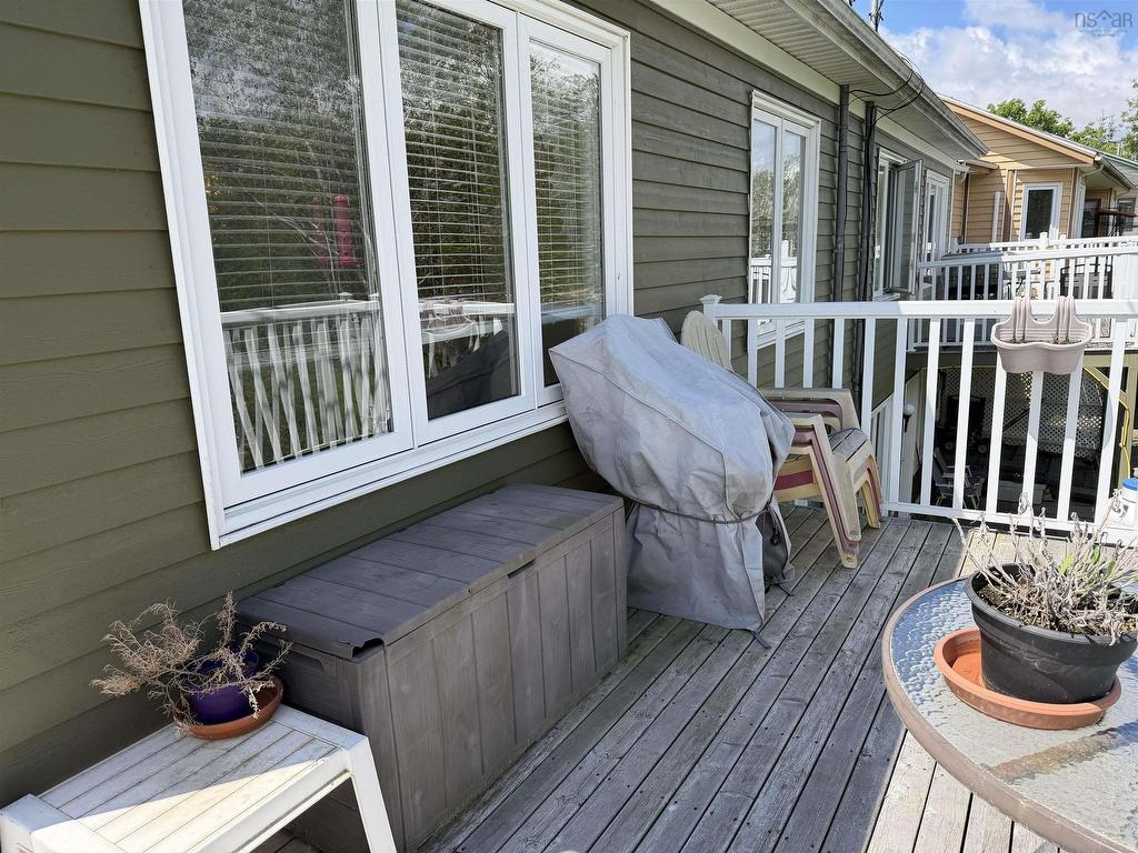 












27 Wellington Court

,
Truro,




NS
B2N 6M9

