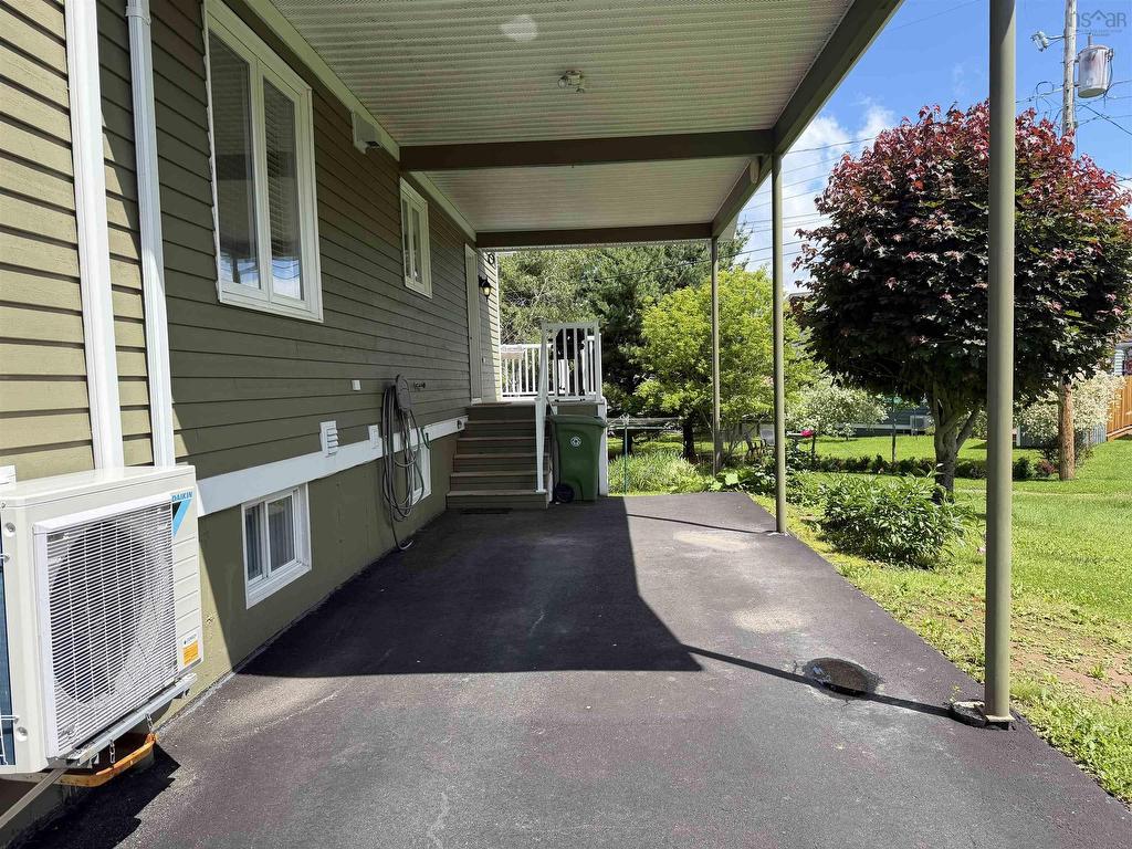 












27 Wellington Court

,
Truro,




NS
B2N 6M9

