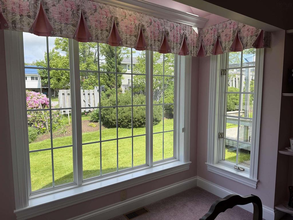 












21 Tulip Place

,
Truro,




NS
B2N 3M6

