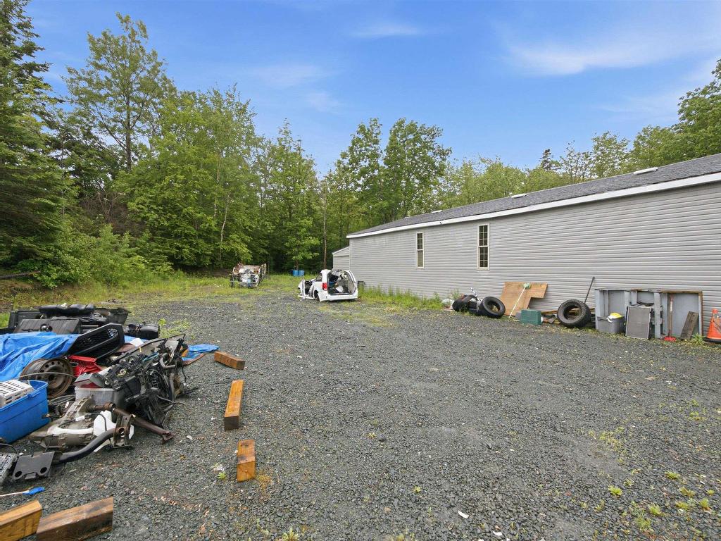 












1040 Myra Road

,
Porters Lake,




NS
B3E 1G6

