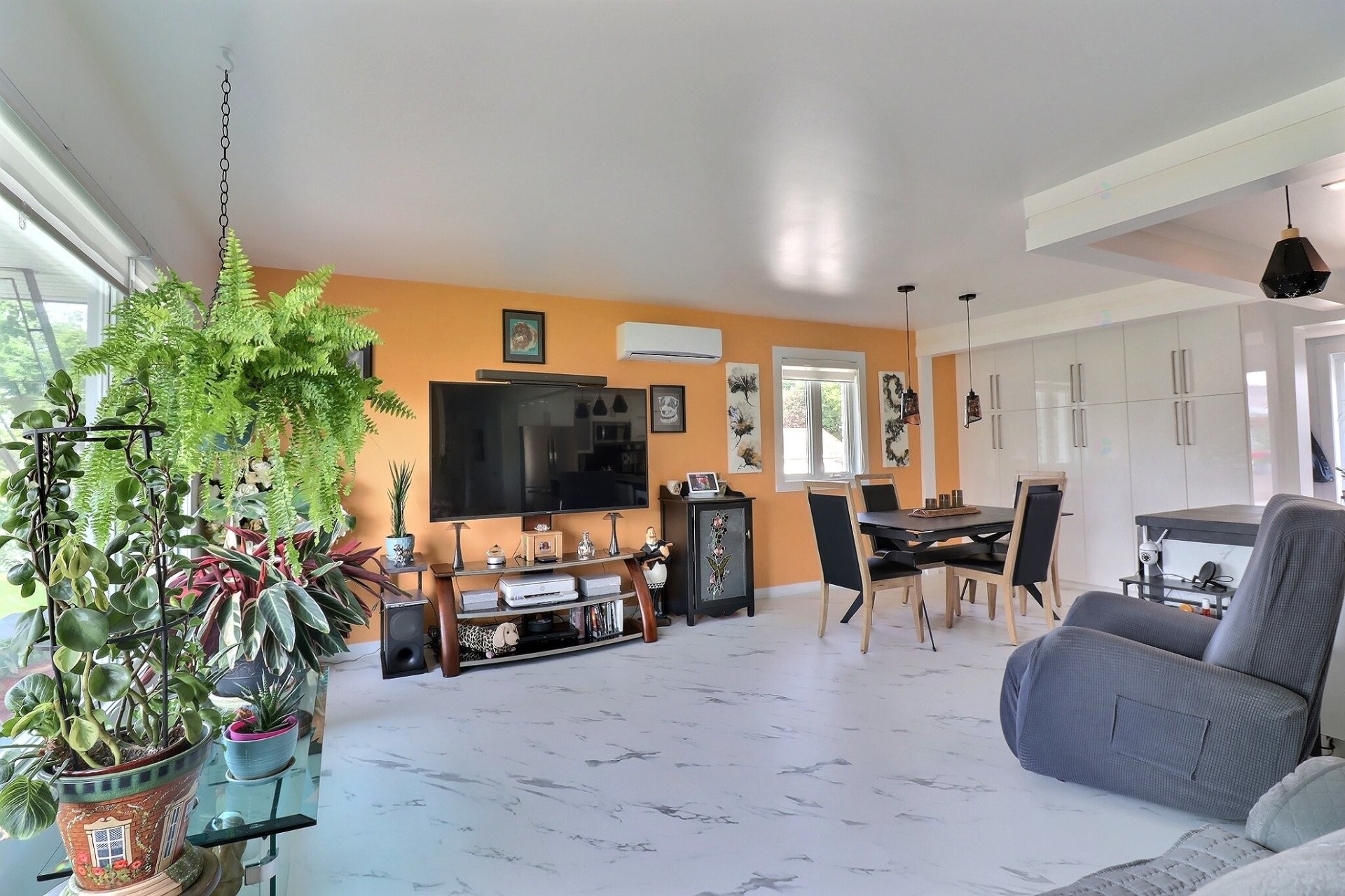 









2748


Rue Lafrance

,
Saguenay (Jonquière),




QC
G7S1C8

