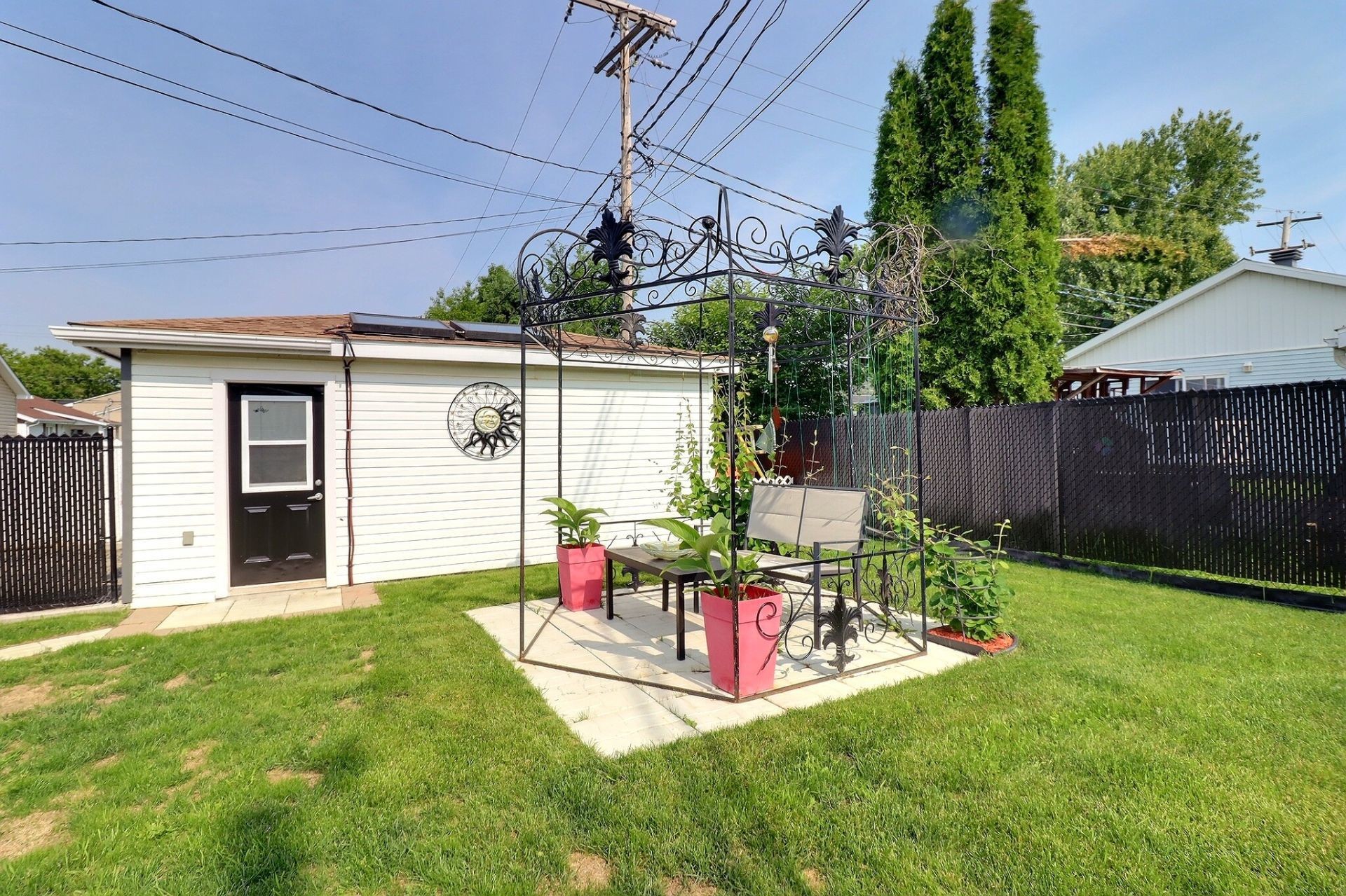 









2748


Rue Lafrance

,
Saguenay (Jonquière),




QC
G7S1C8

