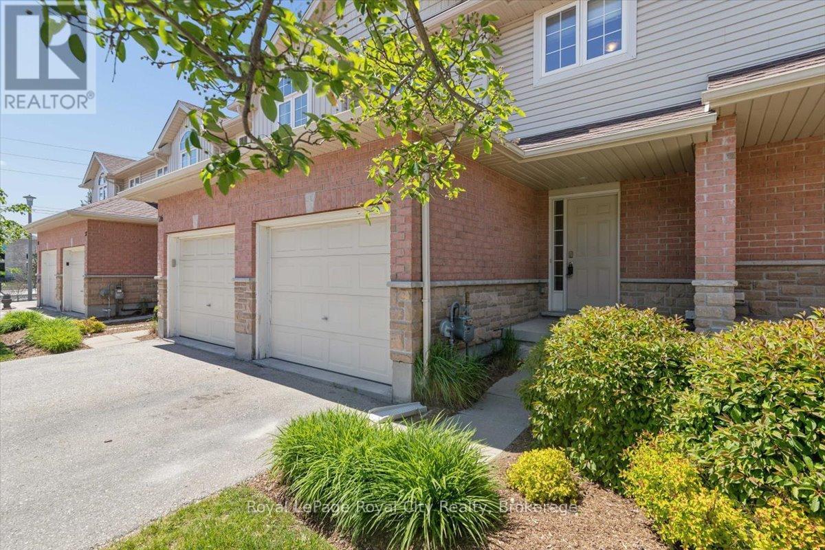 












25 - 1498 GORDON STREET

,
Guelph (Pineridge/Westminster Woods),




Ontario
N1L1C8

