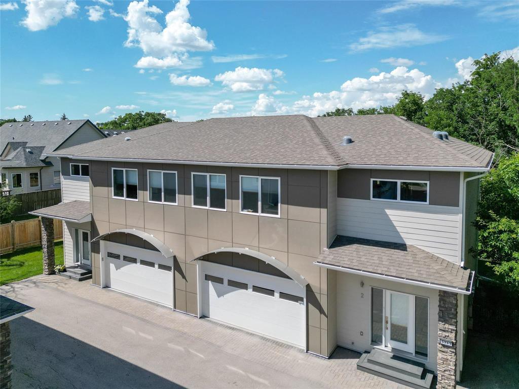 












5715 Roblin Boulevard

,
Winnipeg,




Manitoba
R3R0G8

