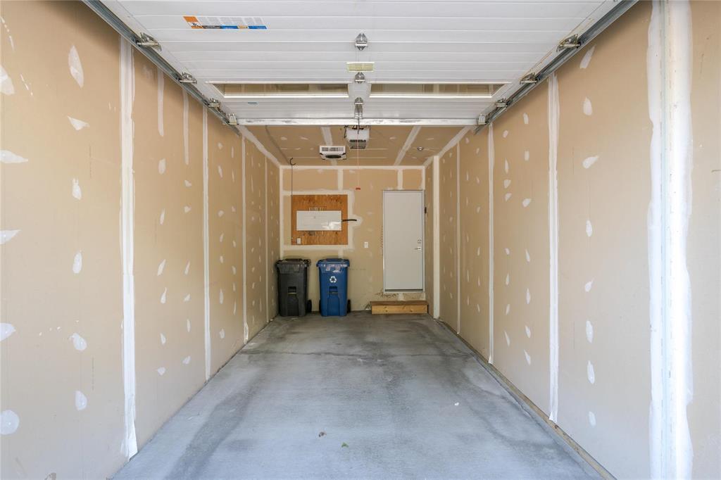 












5715 Roblin Boulevard

,
Winnipeg,




Manitoba
R3R0G8

