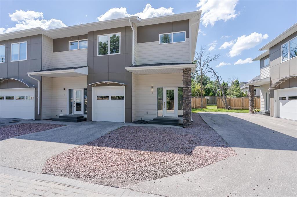 












5715 Roblin Boulevard

,
Winnipeg,




Manitoba
R3R0G8

