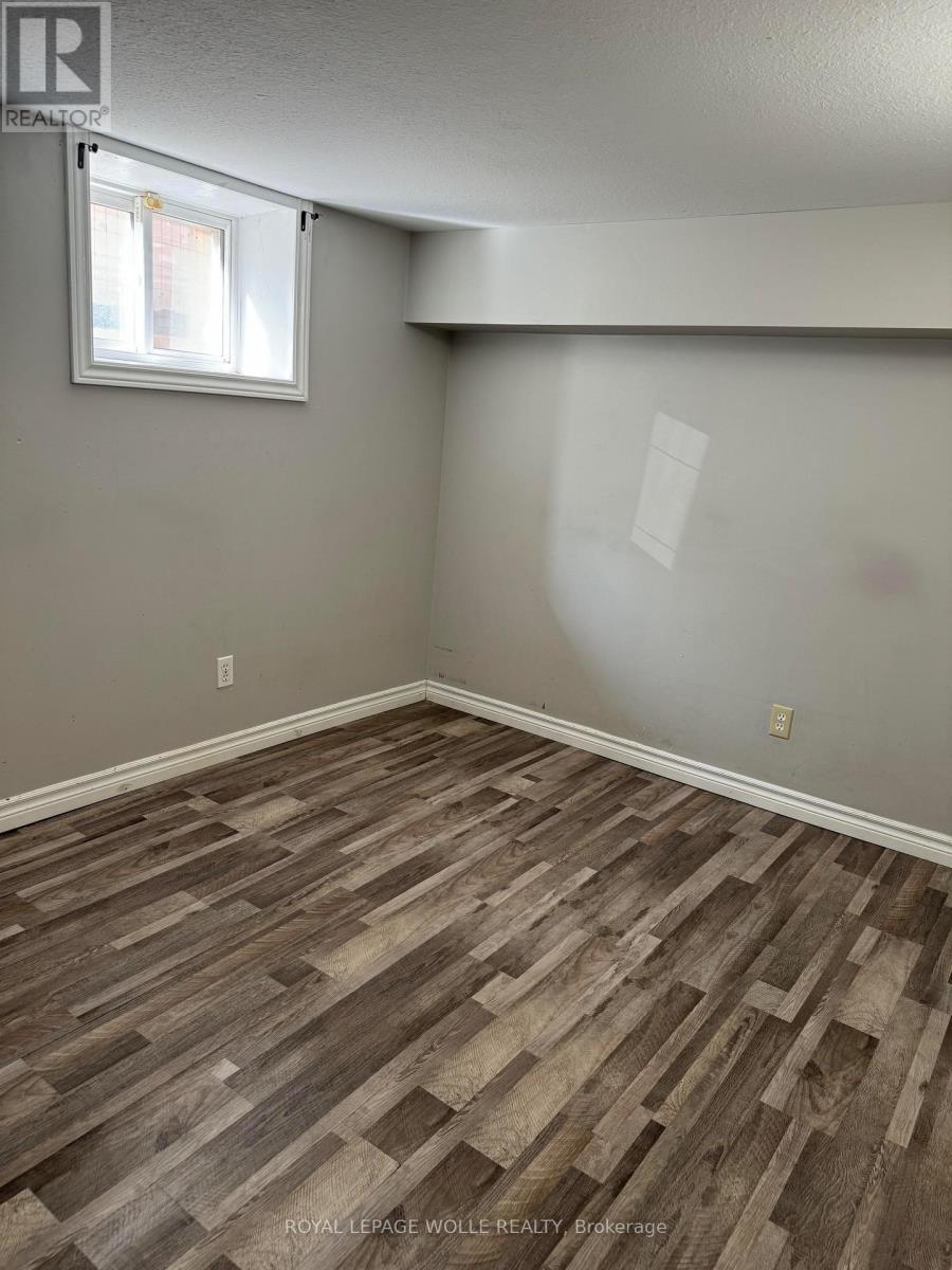 












77 CEDAR STREET S

,
Kitchener,




Ontario
N2G3L6

