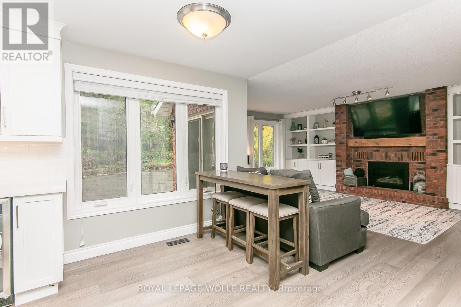 












1774 OLD MILL ROAD

,
Kitchener,




Ontario
N2P1Z5

