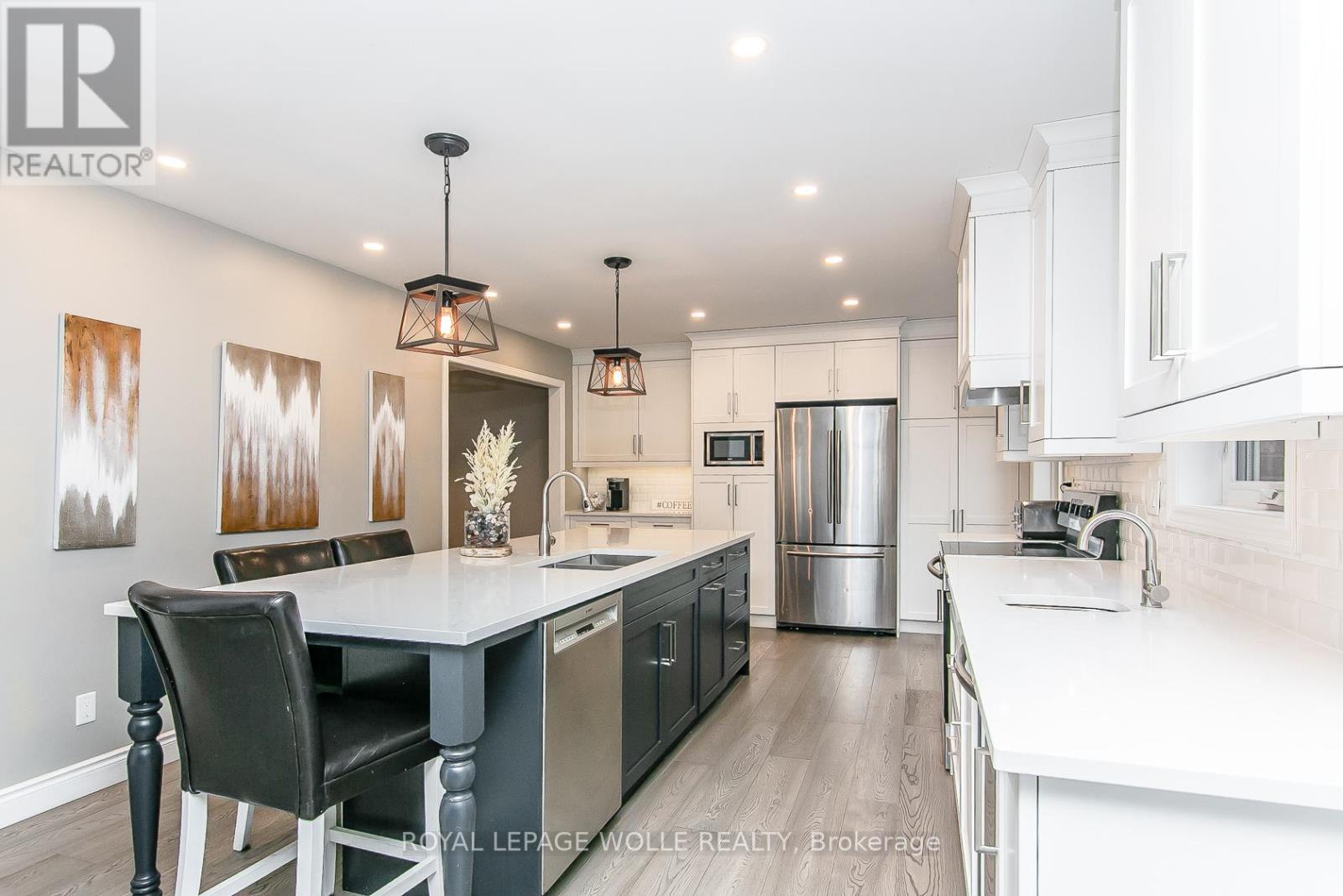 












1774 OLD MILL ROAD

,
Kitchener,




Ontario
N2P1Z5

