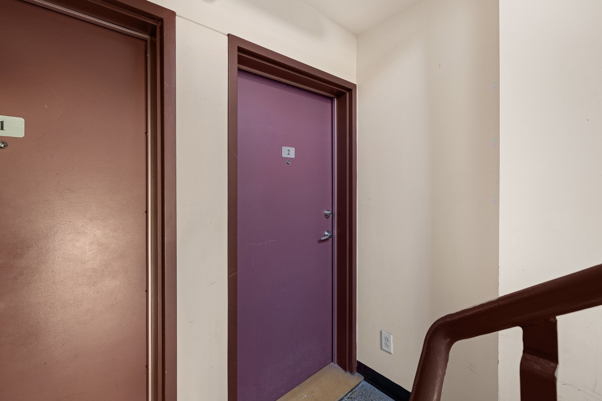 









3911


Boul. Cavendish

, 2,
Montréal (Côte-des-Neiges/Notre-Dame-de-Grâce),




QC
H4B2N4

