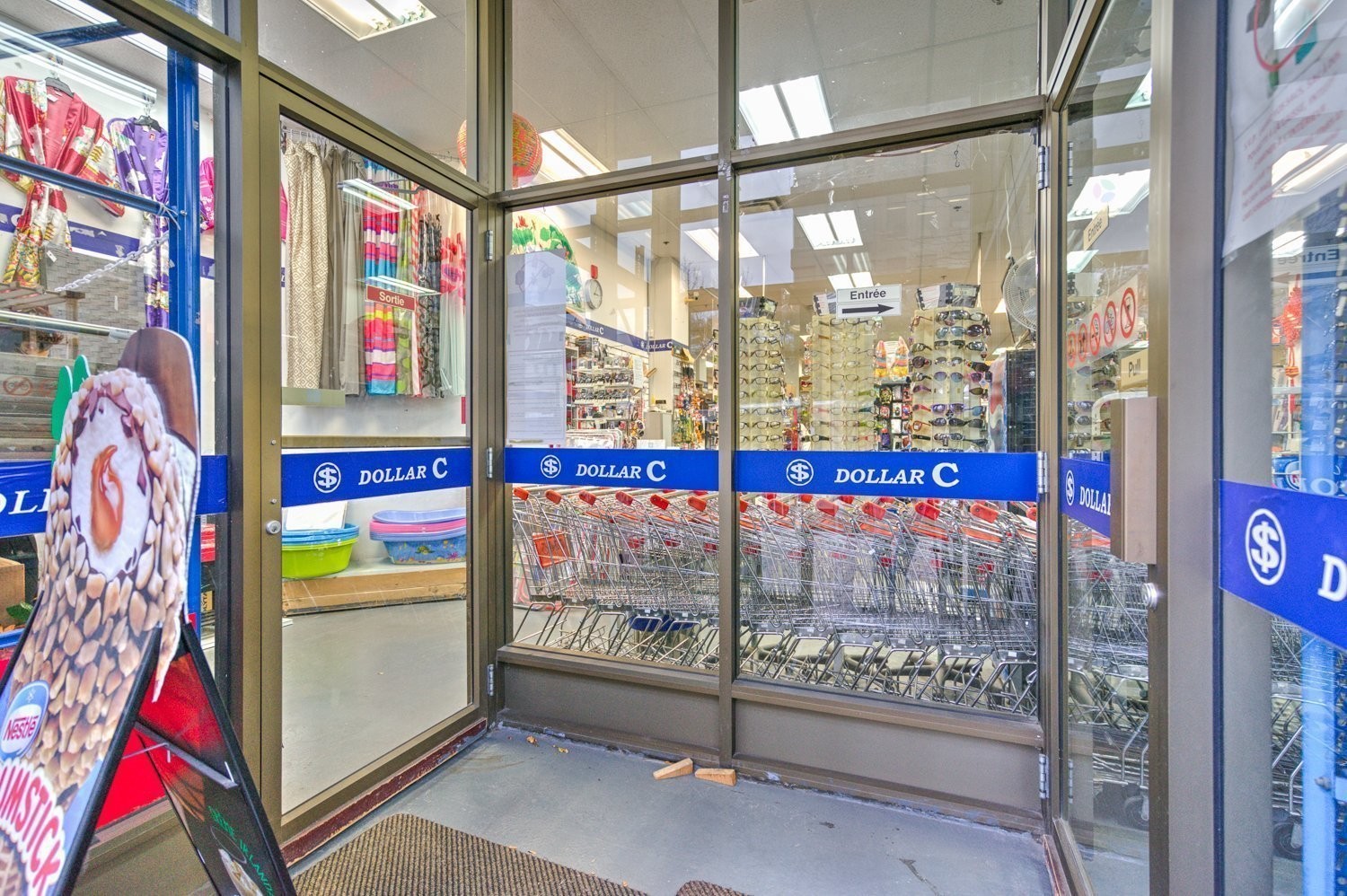









5831


Ch. de la Côte-des-Neiges

,
Montréal (Côte-des-Neiges/Notre-Dame-de-Grâce),




QC
H3S1Z2

