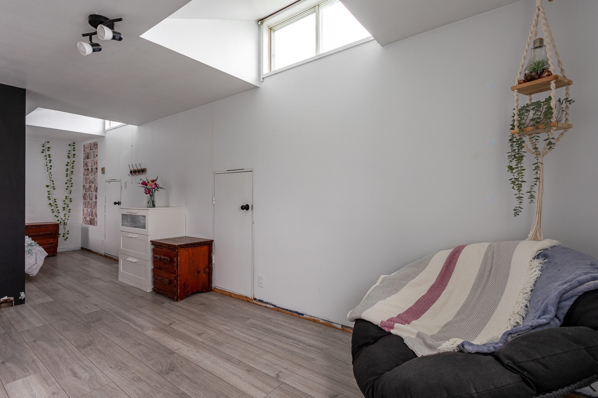 









421


Rue de l'Alouette

,
Shawinigan,




QC
G0X1L0


