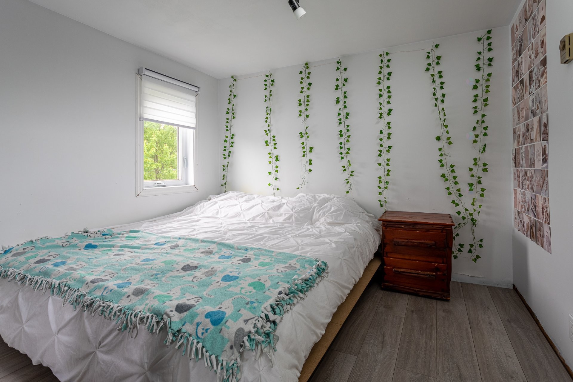 









421


Rue de l'Alouette

,
Shawinigan,




QC
G0X1L0


