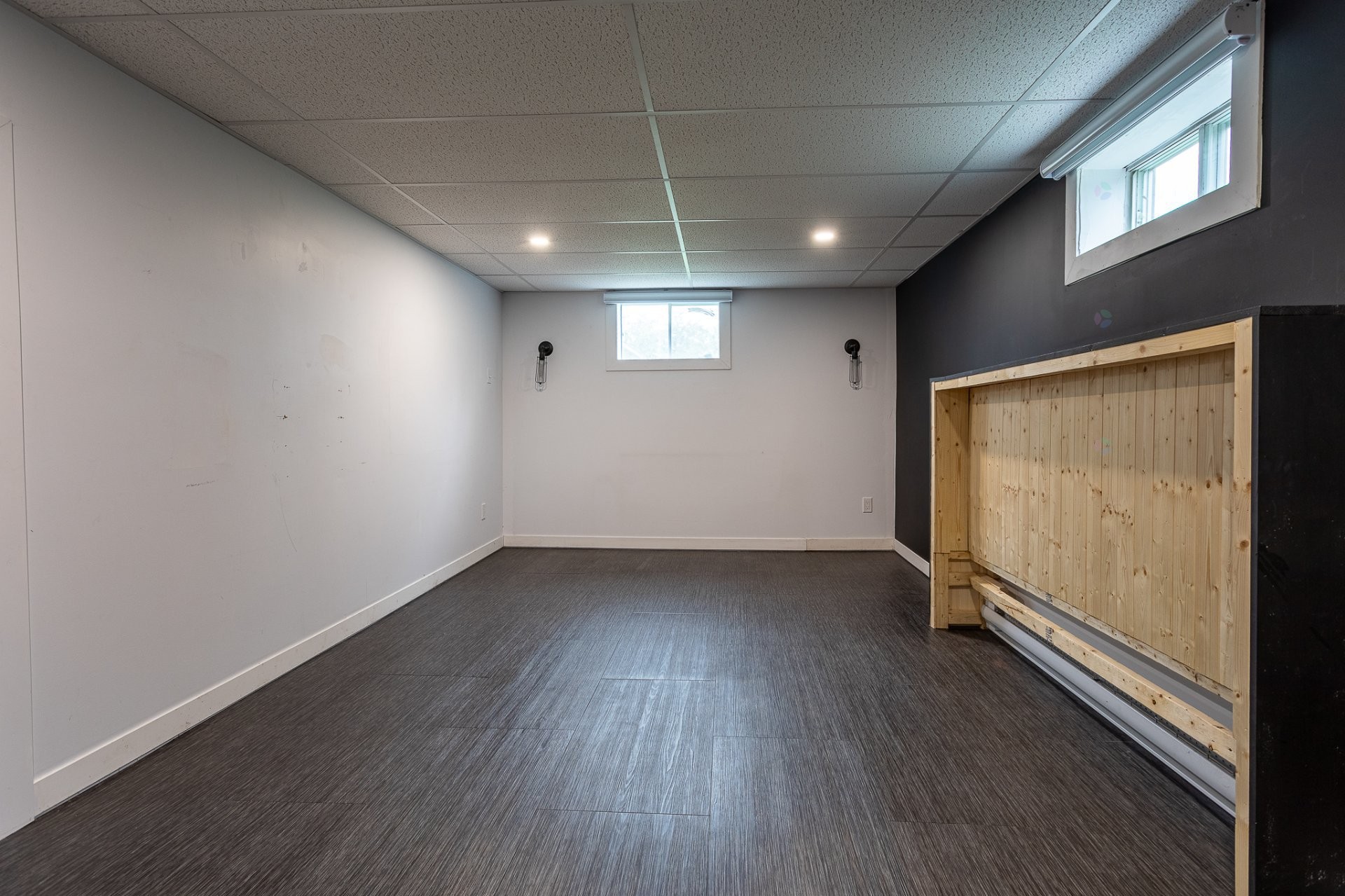 









421


Rue de l'Alouette

,
Shawinigan,




QC
G0X1L0

