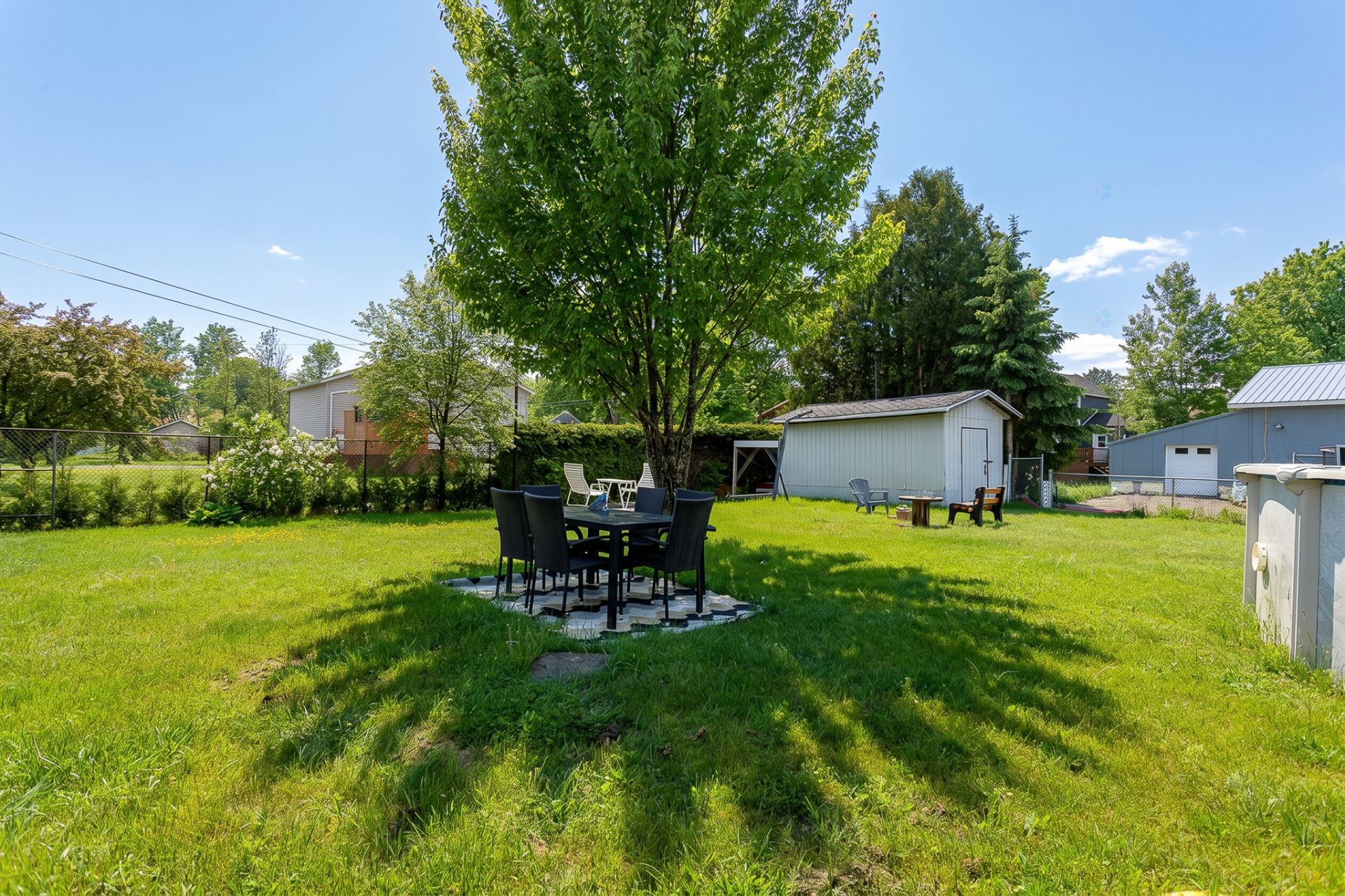 









421


Rue de l'Alouette

,
Shawinigan,




QC
G0X1L0

