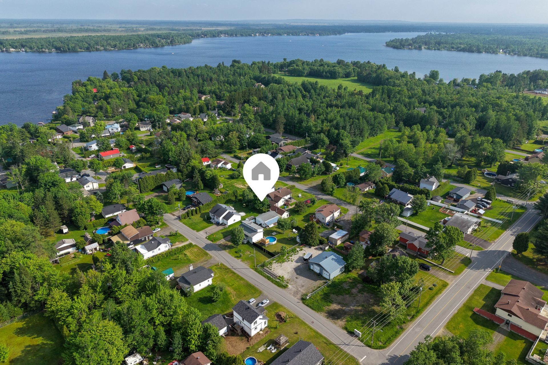 









421


Rue de l'Alouette

,
Shawinigan,




QC
G0X1L0

