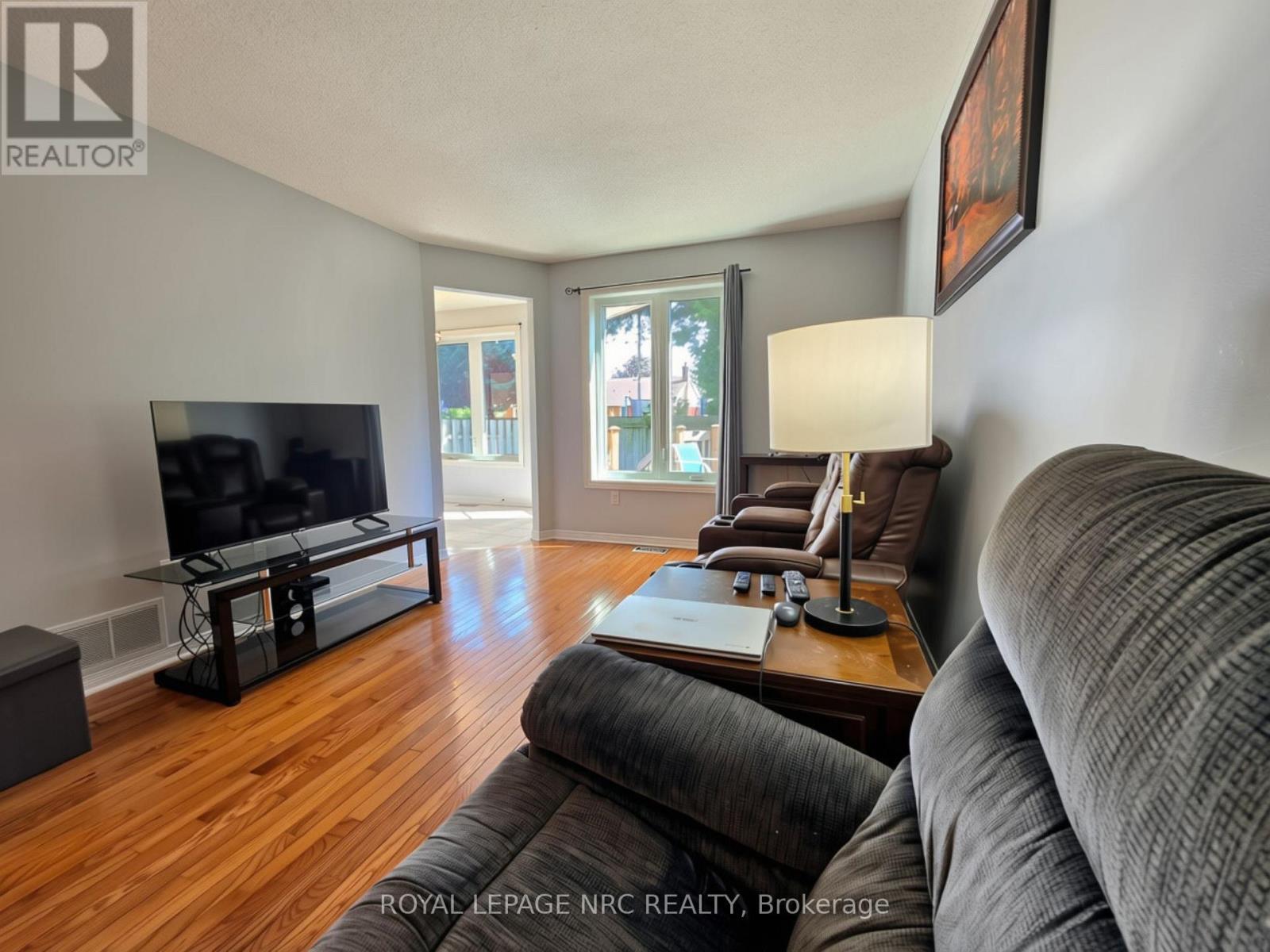 












28 - 5070 DRUMMOND ROAD

,
Niagara Falls (Cherrywood),




Ontario
L2E6E4

