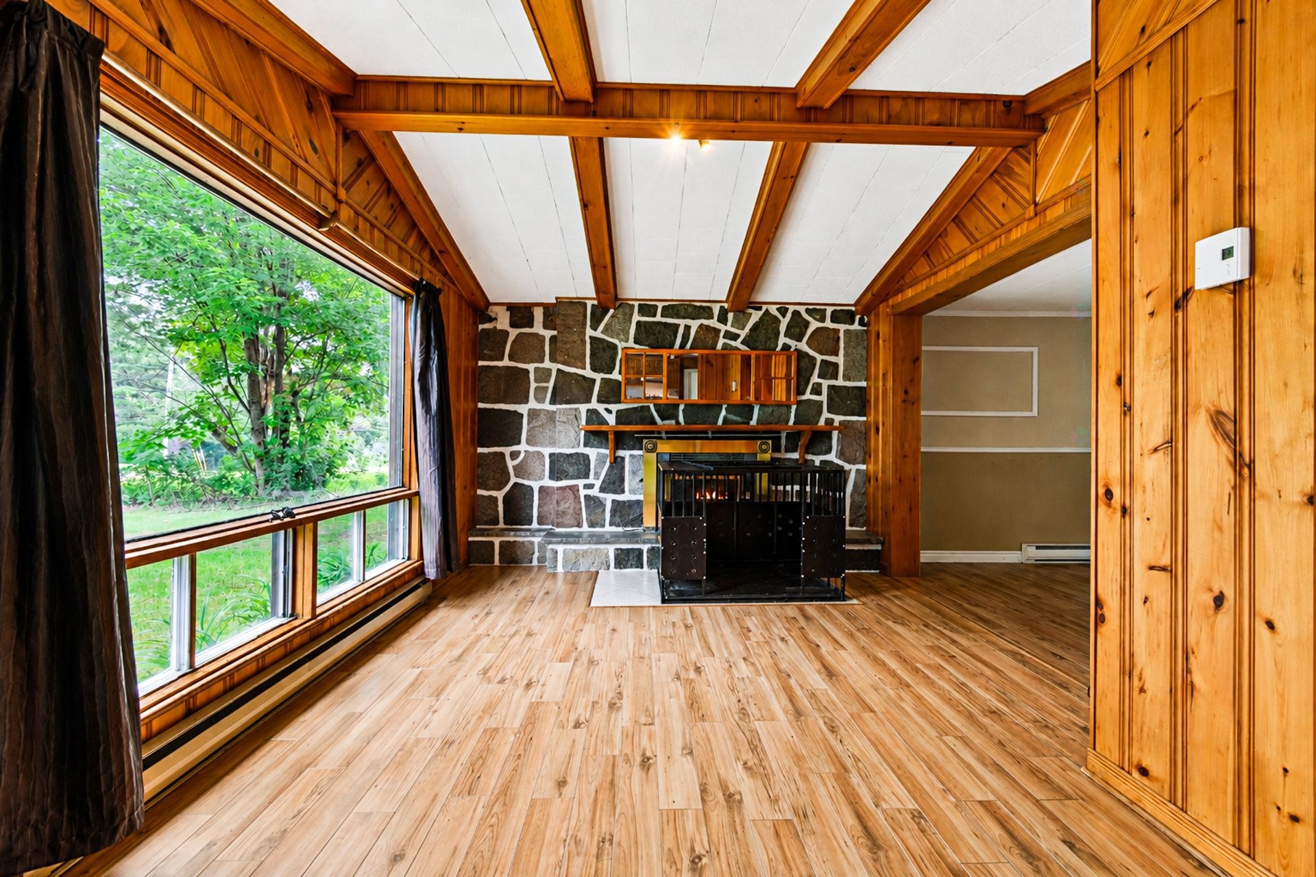 









135


Rue du Cap

,
Saint-Colomban,




QC
J5K2G6

