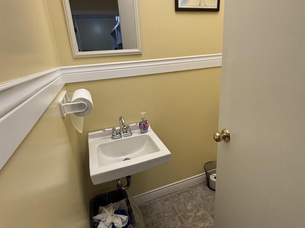 












14 Fraser Avenue

,
Sydney Mines,




NS
B1V 2B7

