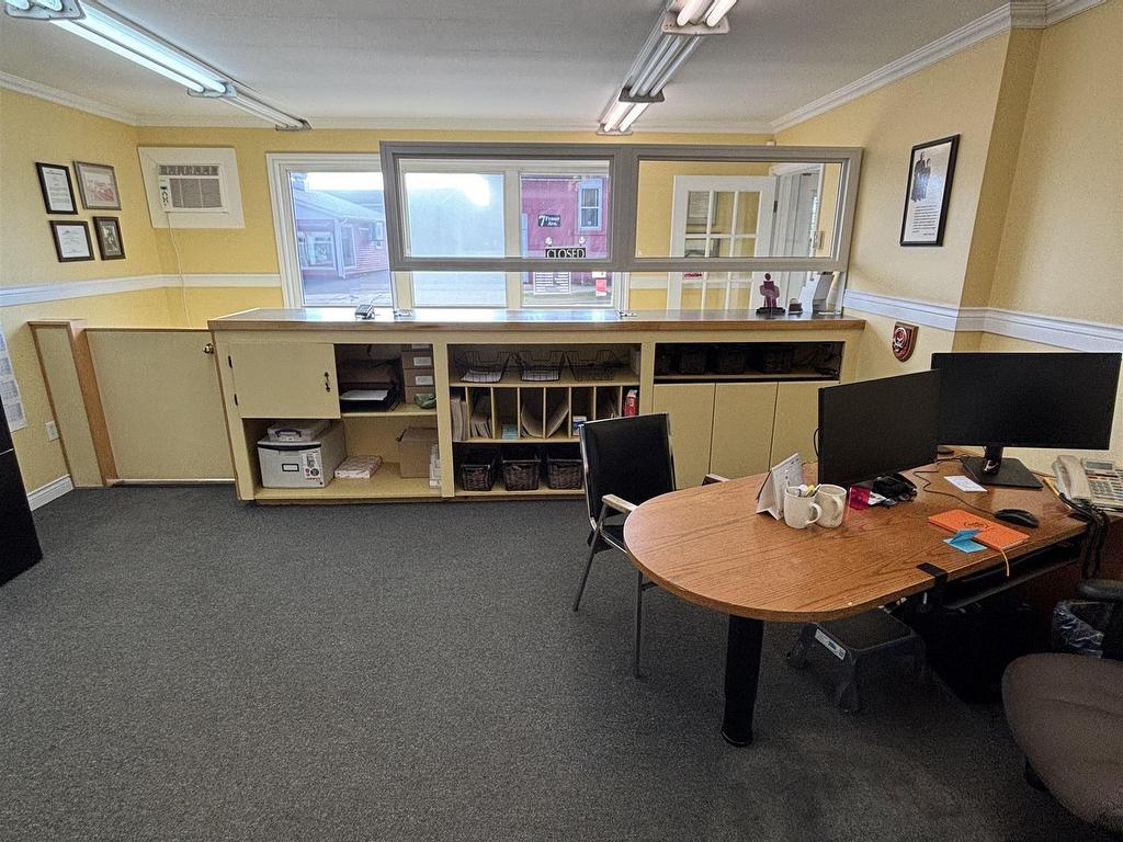 












14 Fraser Avenue

,
Sydney Mines,




NS
B1V 2B7


