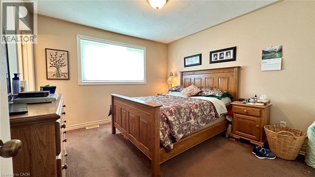 












418 LAKESHORE Road

,
Selkirk,




Ontario
N0A1P0

